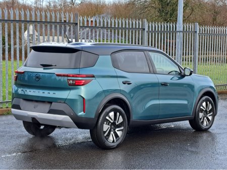 2026 Opel Frontera GS 1.2TURBO 136HP  7 SEATER!!! **TOP SPEC*5 YEARS WARRANTY** €36,150 thumbnail