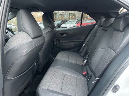 2022 Toyota Corolla COROLLA HYBRID L/SPORT HB €24,950 thumbnail