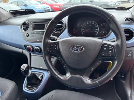 2015 Hyundai i10 - thumbnail 6