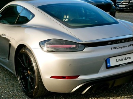 2023 Porsche Cayman - thumbnail 17