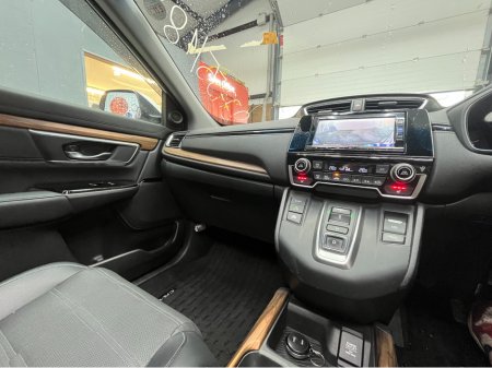 2018 Honda CR-V €24950! 2018 HONDA CR-V HEV EX HYBRID MASTERPIECE 2.0 AUTOMATIC / CRUISE CONTROL / REVERSE CAMERA / ELECTRIC MEMORY & HEATED SEATS / PANORAMIC SUNROOF €24,950 thumbnail