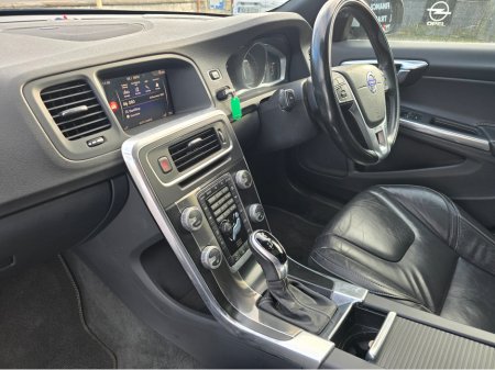 2018 Volvo S60 - thumbnail 13