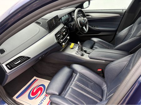 2018 BMW 5 Series - thumbnail 14