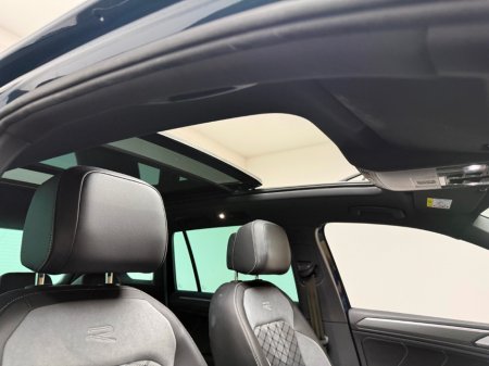 2021 Volkswagen Tiguan - thumbnail 13