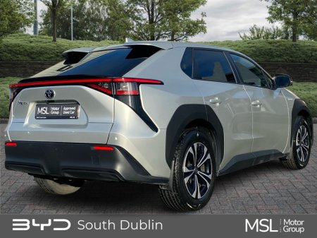 2023 Toyota bZ4X - view 3