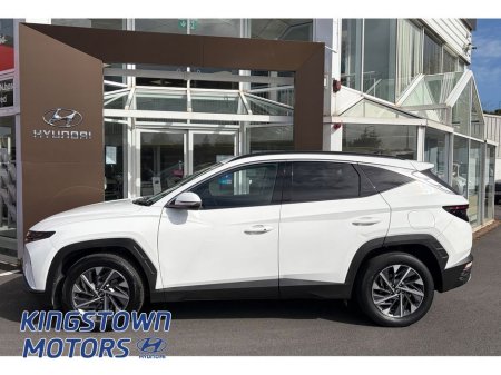 2021 Hyundai Tucson - view 3