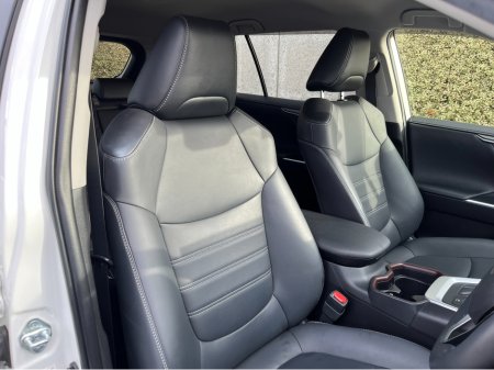 2021 Toyota Rav4 - thumbnail 13