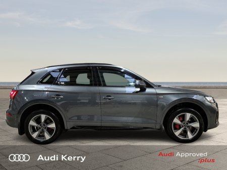 2024 Audi Q5 50TFSI E QUATTRO S-LINE AUTOMATIC €56,900 thumbnail