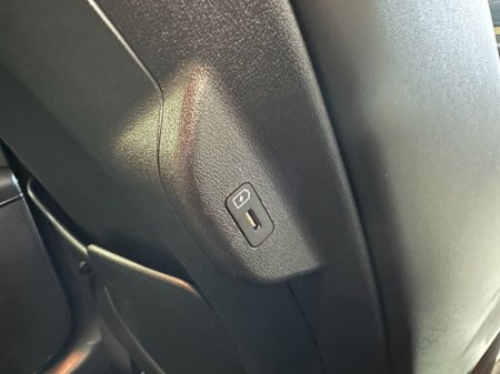 2023 Kia Niro - thumbnail 24