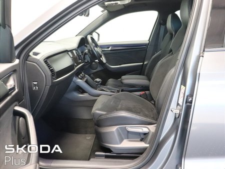 2024 Skoda Kodiaq 2.0 TDI 150HP DSG SportLine 7 Seat €53,950 thumbnail