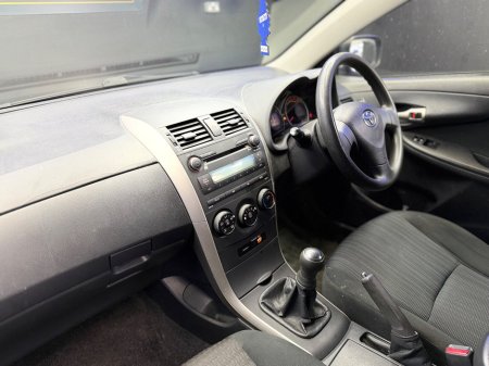 2007 Toyota Corolla - thumbnail 15