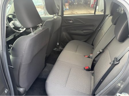 2024 Suzuki Swift 1.2 HYBRID MOTION 5DR €20,999 thumbnail