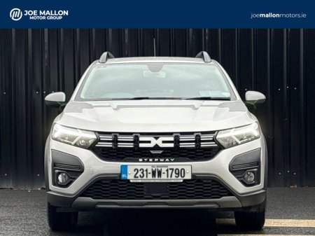 2023 Dacia Sandero Stepway TCe 90 STEPWAY Comfort €17,950 thumbnail