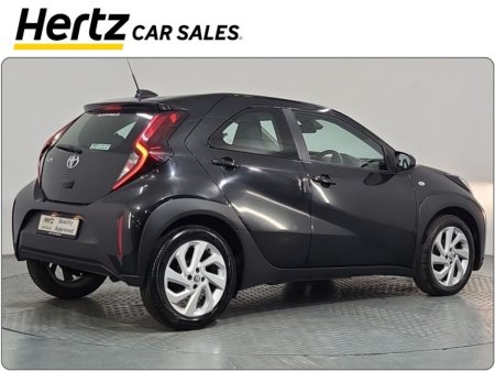 2023 Toyota Aygo X - thumbnail 8