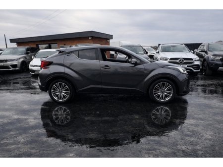 2023 Toyota C-HR - thumbnail 2