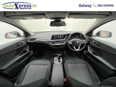 2023 BMW 1 Series - thumbnail 2