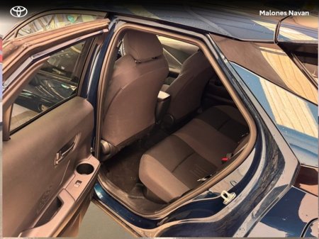 2024 Toyota C-HR - thumbnail 7