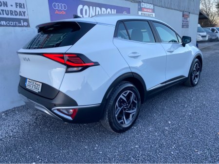 2022 Kia Sportage 1.6 CRDI K2 DIESEL 5DR MANUAL 115 BHP (222 REG ) €22,800 thumbnail