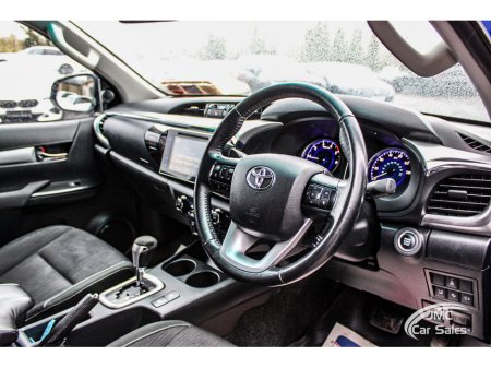 2019 Toyota Hilux - thumbnail 13