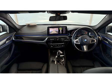 2023 BMW 5 Series - thumbnail 4