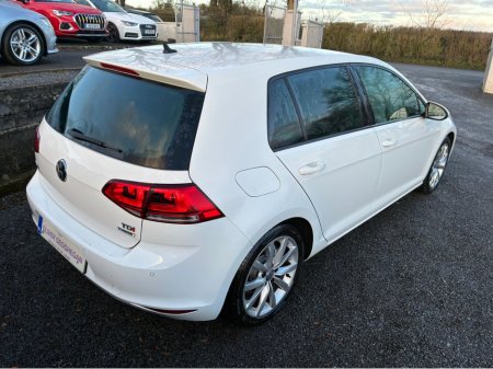2016 Volkswagen Golf HIGHLINE 1.6 TDI (CAMERA+NEW NCT) €11,500 thumbnail