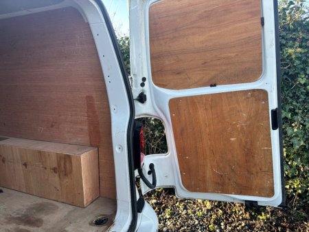 2021 Volkswagen Transporter  €16,998 thumbnail