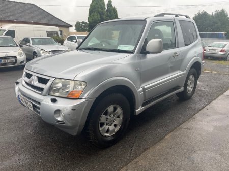 2005 Mitsubishi Pajero SWB