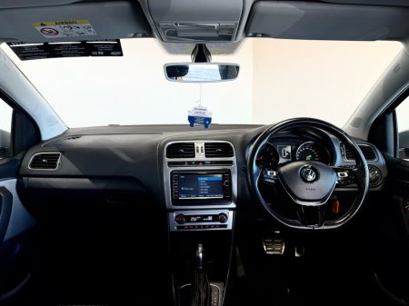 2017 Volkswagen Polo - thumbnail 10