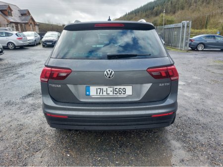 2017 Volkswagen Tiguan - thumbnail 6