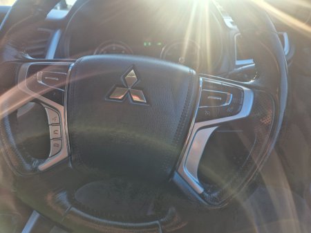 2019 Mitsubishi L200 - thumbnail 14