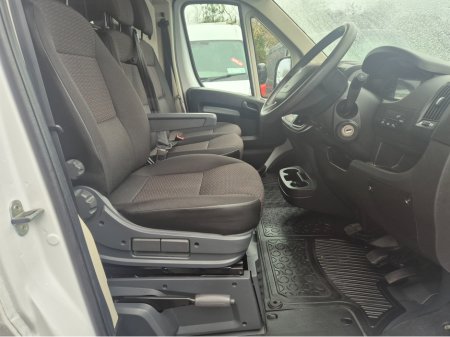 2022 Peugeot Boxer 330 L1 H1 2.2 BLUE HDI €17950 inc vat €14,593 thumbnail