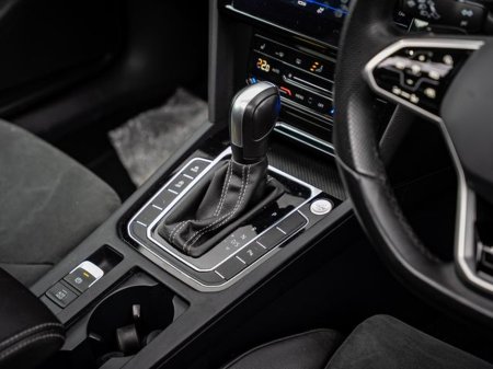 2022 Volkswagen Arteon R-LINE TDI DSG €37,950 thumbnail