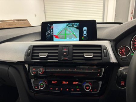 2016 BMW 3 Series - thumbnail 7