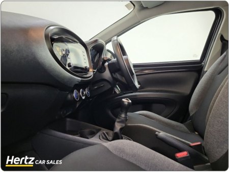 2023 Toyota Aygo X - thumbnail 4