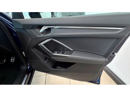 2023 Audi Q3 - thumbnail 10