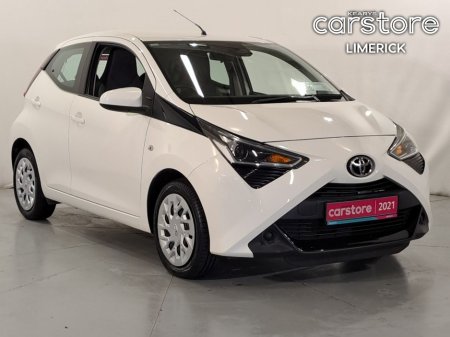 2021 Toyota Aygo - thumbnail 1