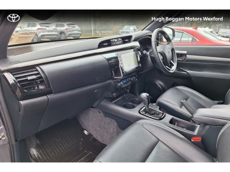 2023 Toyota Hilux - thumbnail 18