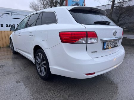 2015 Toyota Avensis 2.0 D-4D ICON ESTATE 5DR OVERMOUNT 126BHP €10,800 thumbnail