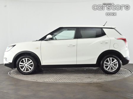 2016 Ssangyong Tivoli 1.6 D Manual ES €9,880 thumbnail