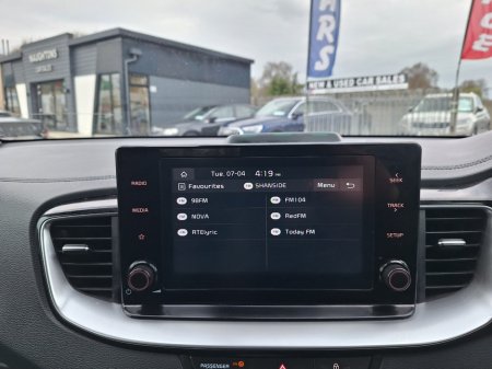 2023 Kia XCeed - thumbnail 24