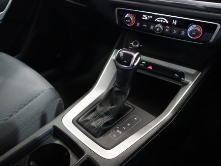 2022 Audi Q3 *39* TECHNIK 45 TFSI E S-A €28,900 thumbnail