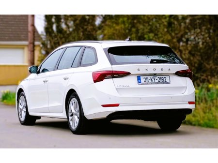 2021 Skoda Octavia - thumbnail 15