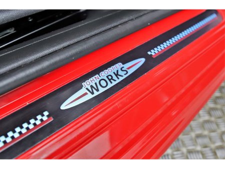 2018 MINI Hatch - thumbnail 22