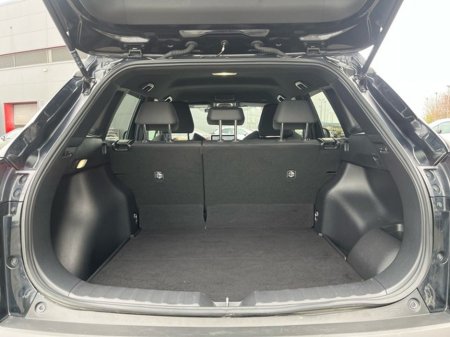 2022 Toyota Corolla Cross COROLLA CROSS 2.0 LUNA SPORT €32,950 thumbnail