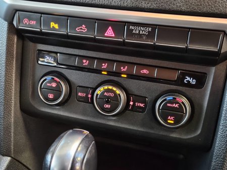 2019 Volkswagen Amarok  €32,500 thumbnail