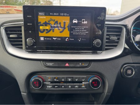 2021 Kia Ceed SW PHEV TRAILER 5DR AUTO €22,495 thumbnail