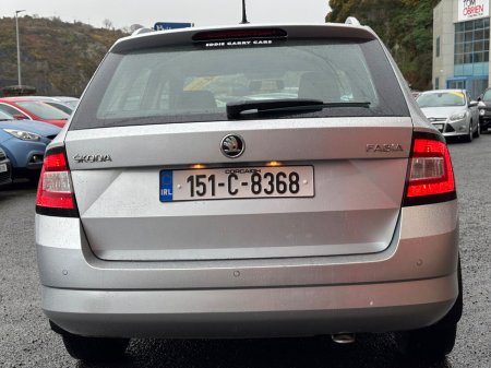 2015 Skoda Fabia - thumbnail 15