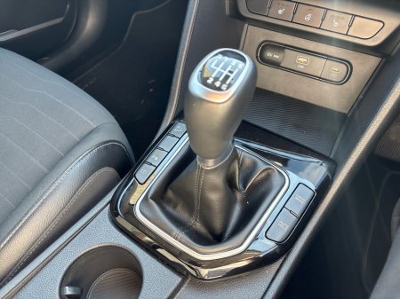 2022 Kia Sportage - thumbnail 12