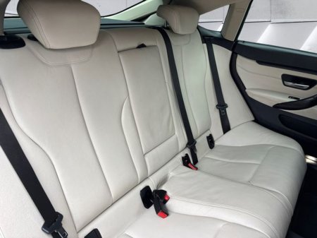 2018 BMW 4 Series 420D SE 205 Zlnu 4DR Auto €15,995 thumbnail