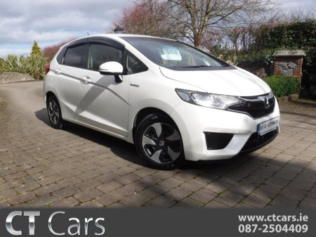 2016 Honda Fit - thumbnail 1